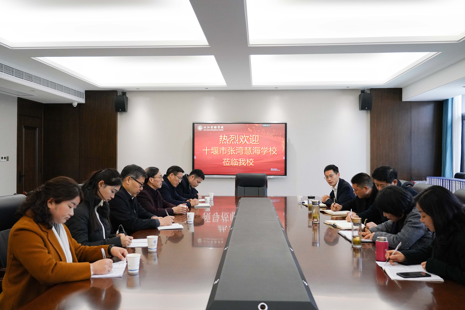 c2c1fcde1cfd81cd4d7a9f8904093dd_副本.jpg